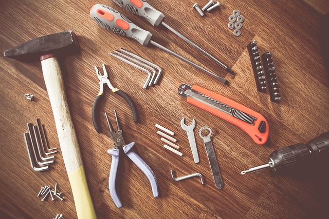 Quels sont les outils essentiels pour le bricolage ?